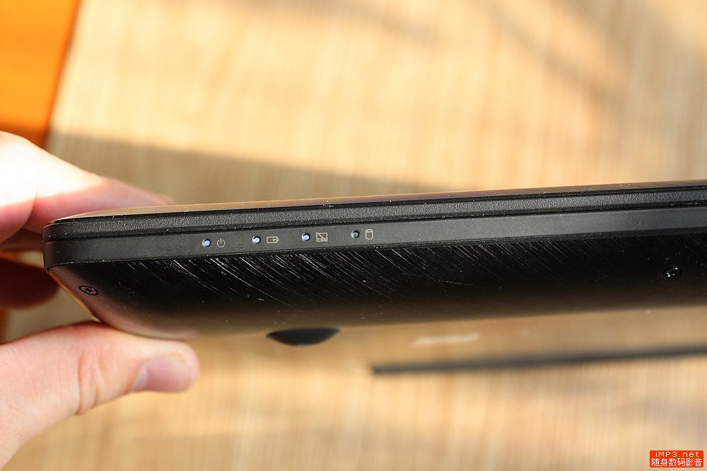 联想y700拆机图解（联想y7000p黑屏无法开机讲解）