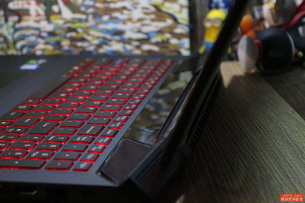 联想y700拆机图解（联想y7000p黑屏无法开机讲解）