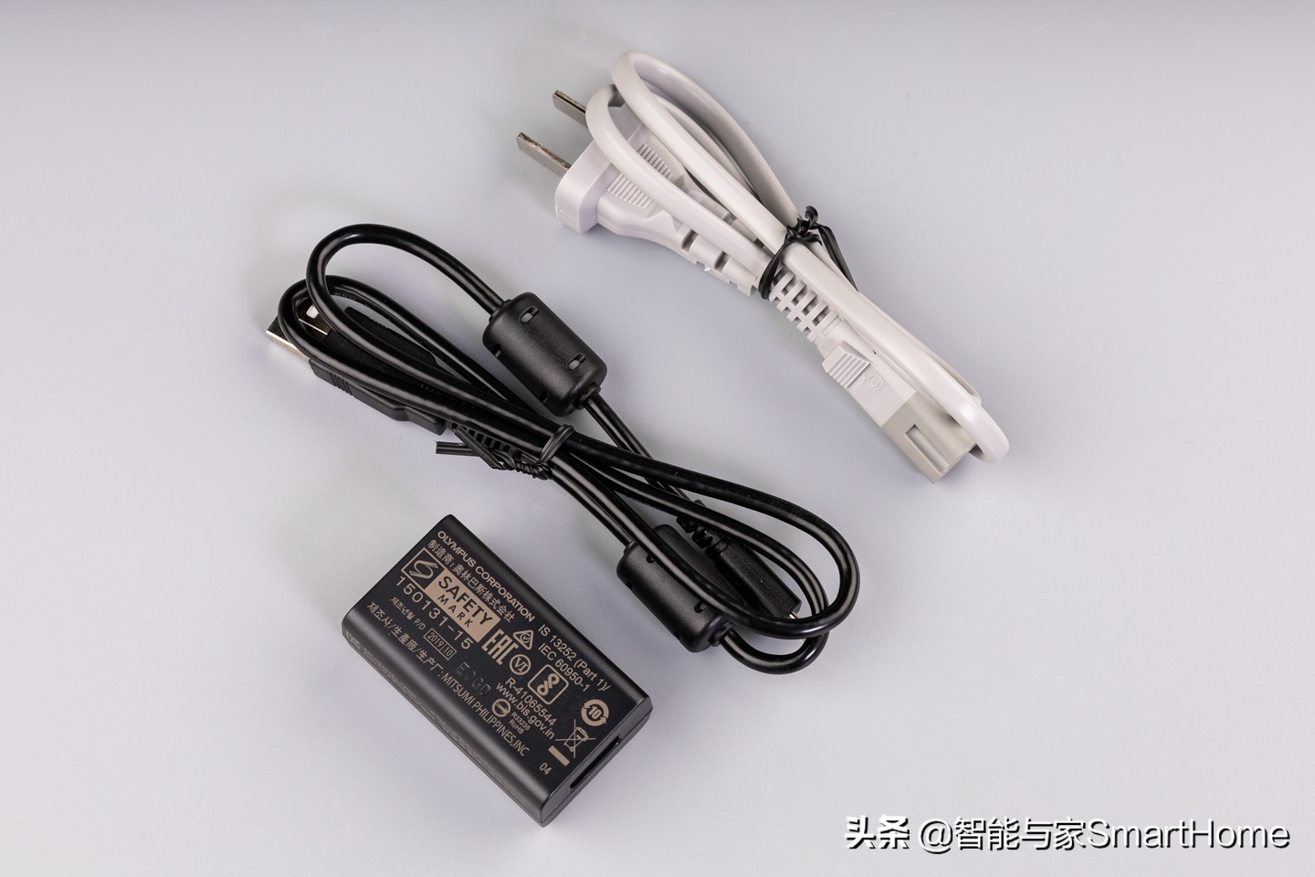 奥林巴斯em10二代参数（奥林巴斯最好的定焦镜头）