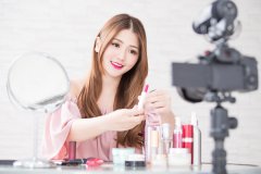 如何用手机抖音视频教程_拍摄短视频入门