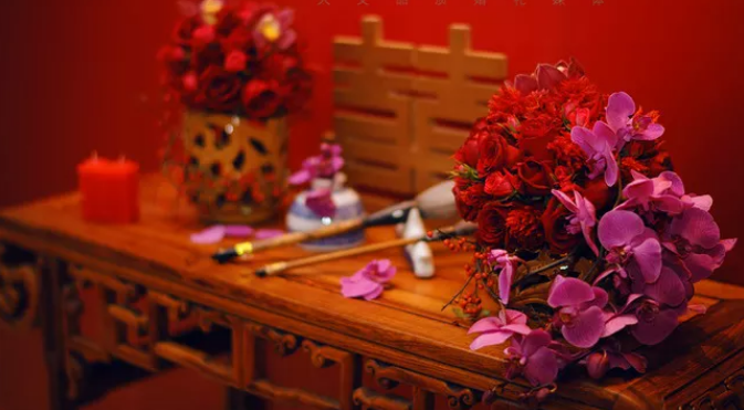 结婚诗句经典语录（结婚美好爱情诗句经典）