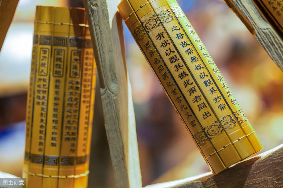 语文名言名句摘抄（语文摘抄名句经典语录）