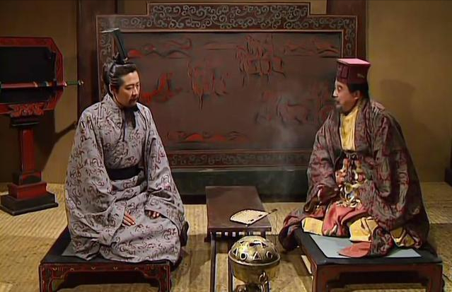 三国演义每回读后感（三国演义第二回）