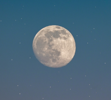 描写时间的句子唯美（时间的句子经典语录情感）