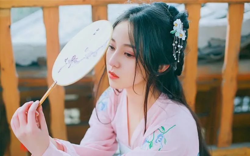 牵挂的诗句和优美句子（两情相思的诗句）