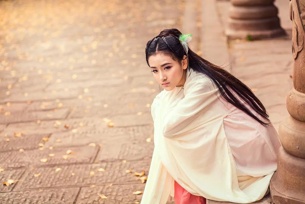 牵挂的诗句和优美句子（两情相思的诗句）