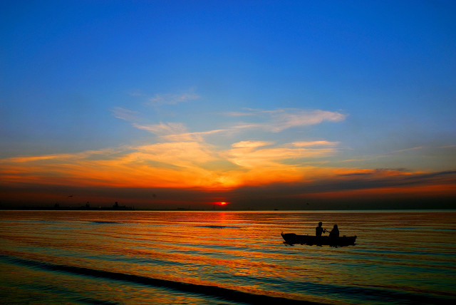 忧国忧民的诗句有哪些（表示忧国忧民的古诗）