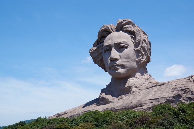 忧国忧民的诗句有哪些（表示忧国忧民的古诗）