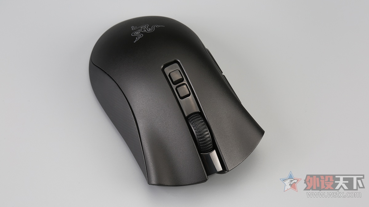 雷蛇炼狱蝰蛇驱动如何调（razer炼狱蝰蛇驱动使用）