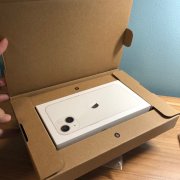 苹果手机和华为手机哪个更好用？2021年手机更换推荐！