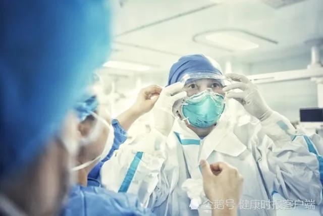 重磅突发！海淀一市场检出无症状暂时休市，北京四地升级为中风险！多地紧急下架三文鱼，会否传染？还能吃么